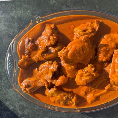 Cari crevettes ou poulet ou poisson