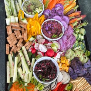 Plateau de Dips – Légumes & Flowers
