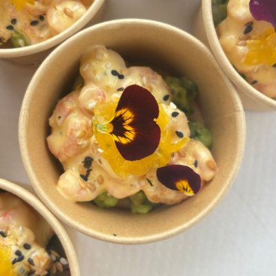 Verrines_tartarecrevettes_MachiroplatsTraiteur Verrines de tartare de crevettes — 12 pièces